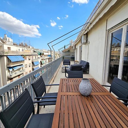 Victoria Capitan Apartments Атина Екстериор снимка