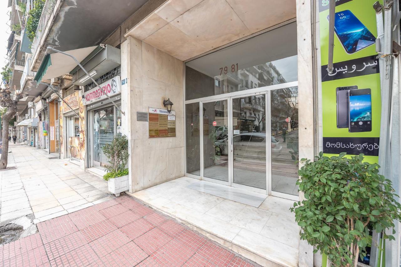 Victoria Capitan Apartments Атина Екстериор снимка