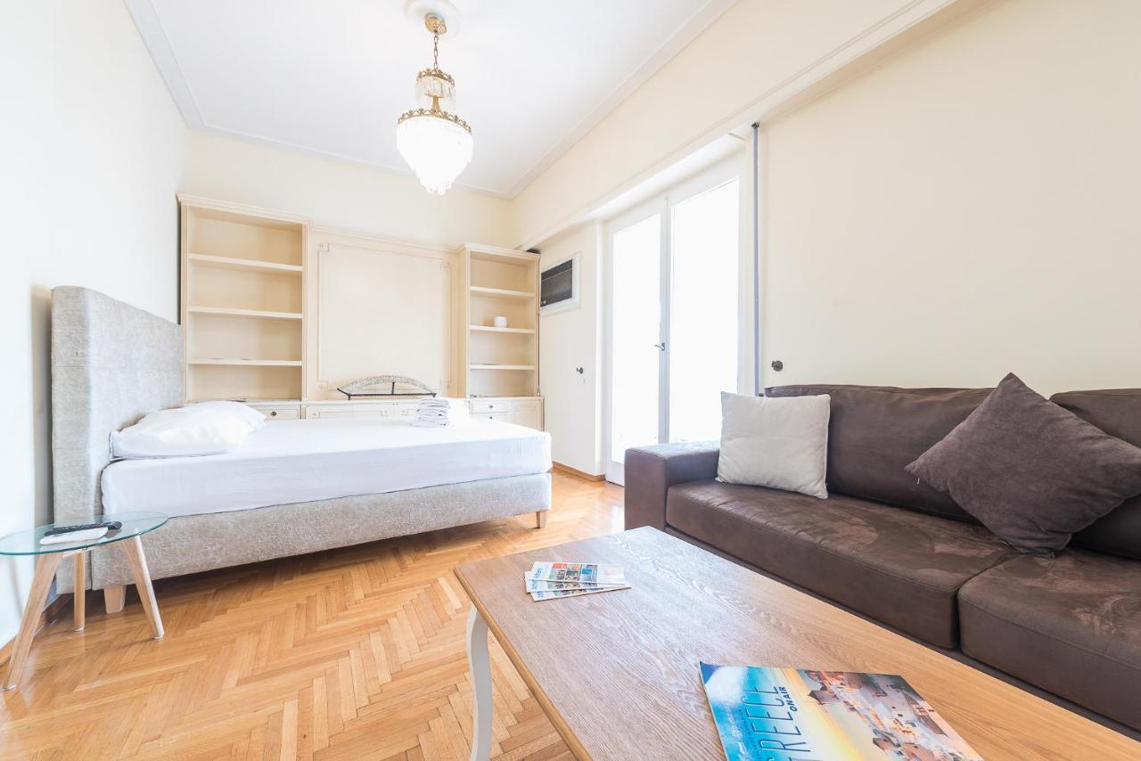 Victoria Capitan Apartments Атина Екстериор снимка